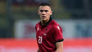 Kristjan Asllani me Kombëtaren shqiptare para ndeshjes Shqipëri-Bjellorusi