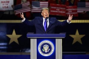 Donald Trump premton 5,000 dollarë