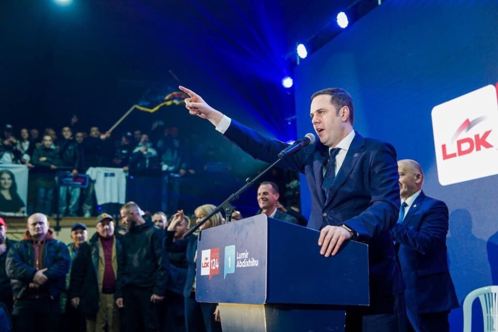 Tronditet marrëveshja për Presidentin e Kosovës, 6 deputetë kundër Sejdiut Lumir Abdixhiku gjatë zhvillimeve politike në Kosovë
