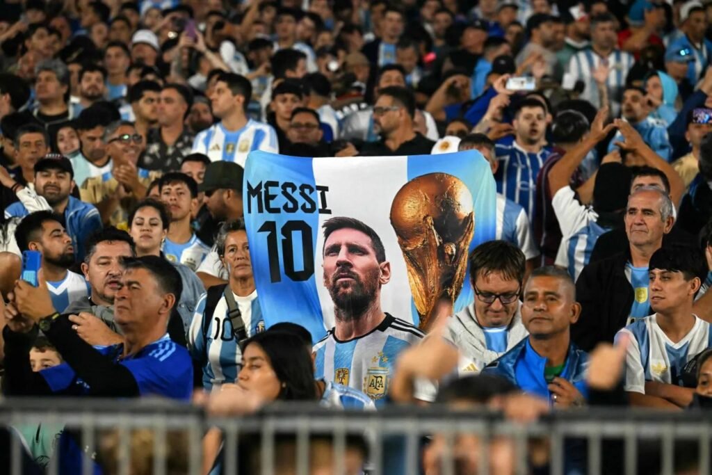 Lionel Messi tërhiqet nga Argjentina pas 21 vitesh